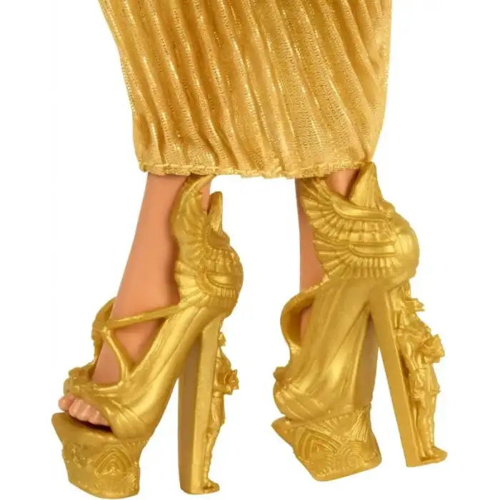 Monster High Howliday Kış Sürümü Cleo De Nile Bebek