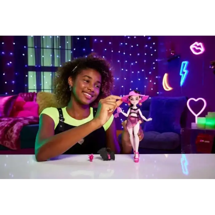 Monster High Scare Adise Adası Oyuncak Bebekler