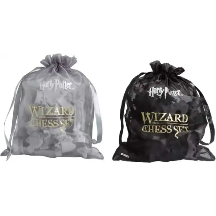 Noble Collection Harry Potter Wizards Satranç Seti - Siyah/Beyaz