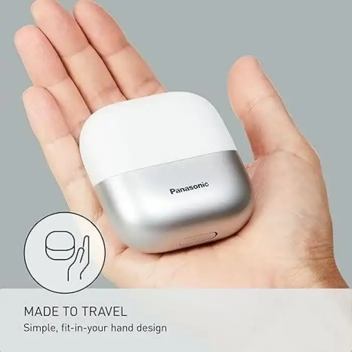 Panasonic Swipe Right 3 Bıçak Unisex Şarjlı Tıraş Makinesi Kuru/Islak ES-CM3A-W-Beyaz