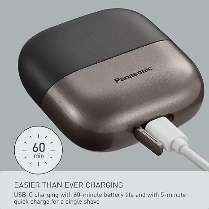 Panasonic Swipe Right 3 Bıçak Unisex Şarjlı Tıraş Makinesi Kuru/Islak ES-CM3A-W -Siyah