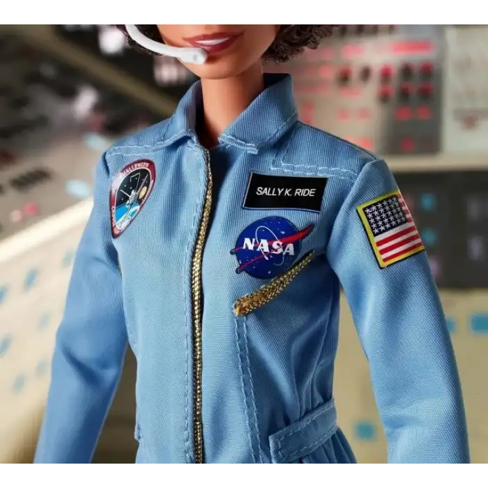 Sally Ride Barbie İlham Verici Kadın Oyuncak Bebek