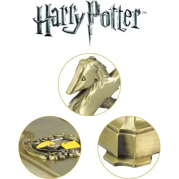 The Noble Collection Harry Potter Hufflepuff Asa Vitrini
