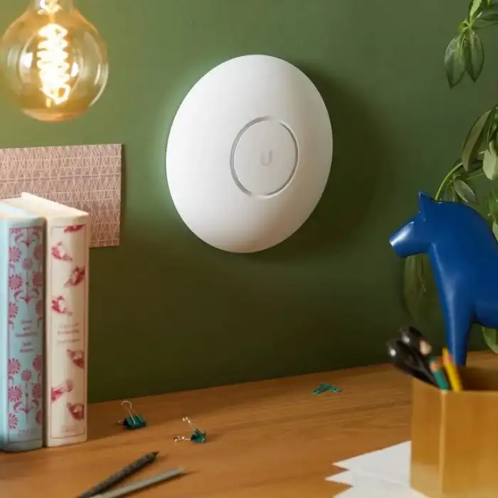 Ubiquiti Networks Unifi 802.11ac Çift Radyo PRO Erişim Noktası (UAP-AC-PRO-US)