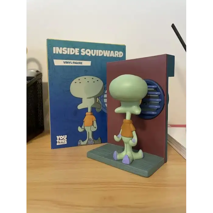 YouTooz Squidward İçeride Vinil Figür