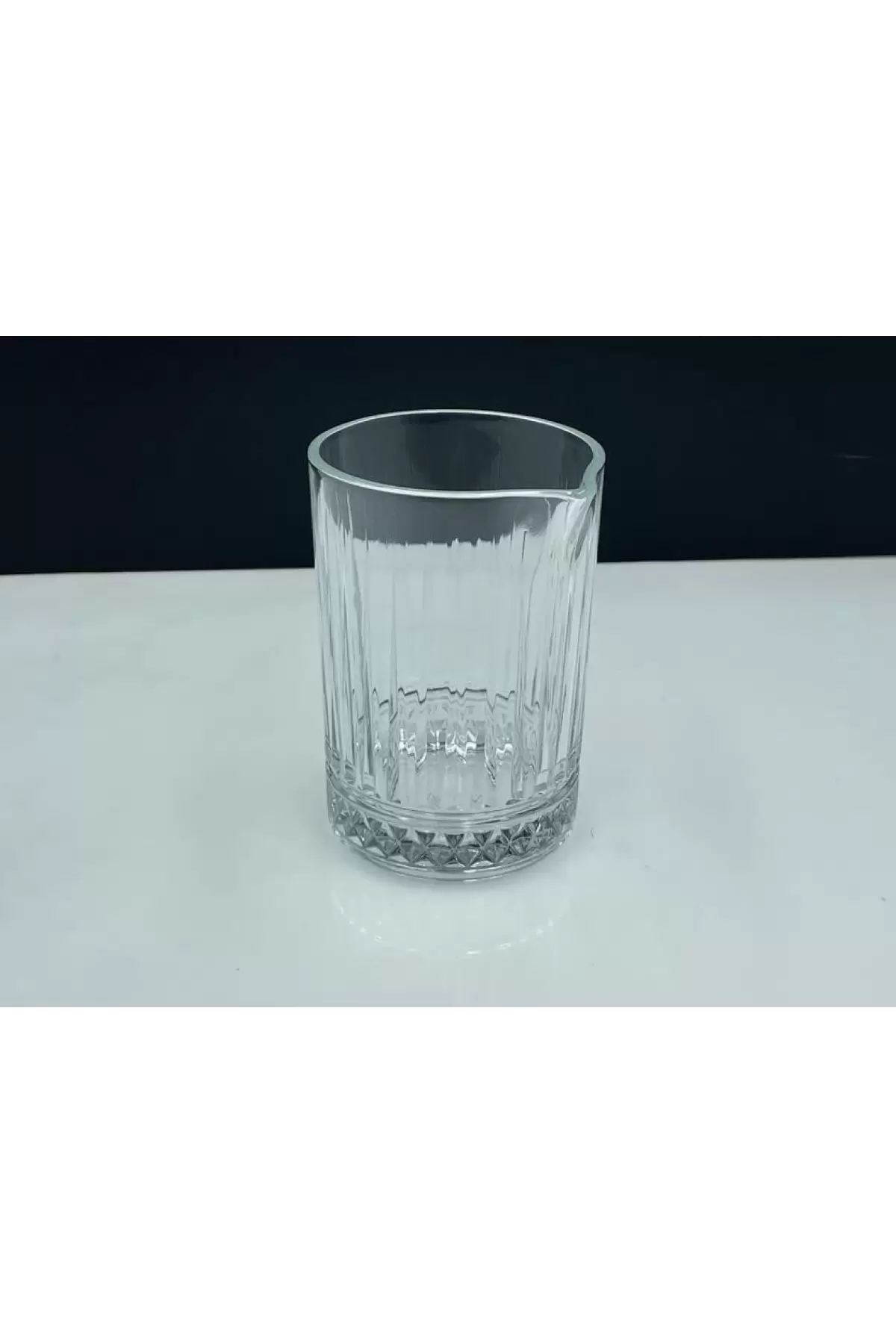 520049-1X6-Elysıa Karaf 720cc