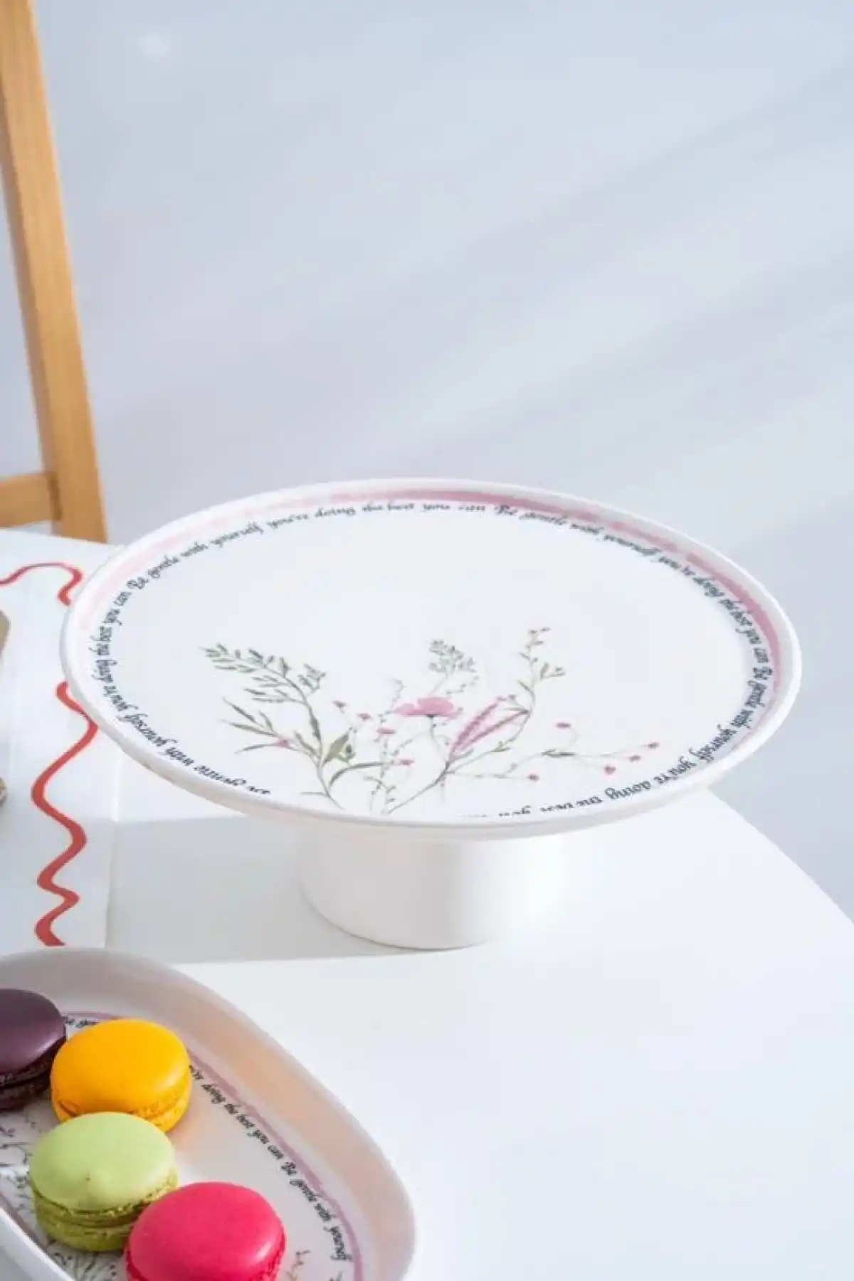 Acar HCA9088 Laila Desenli Ayaklı Seramik Sunum Tabağı 26 cm