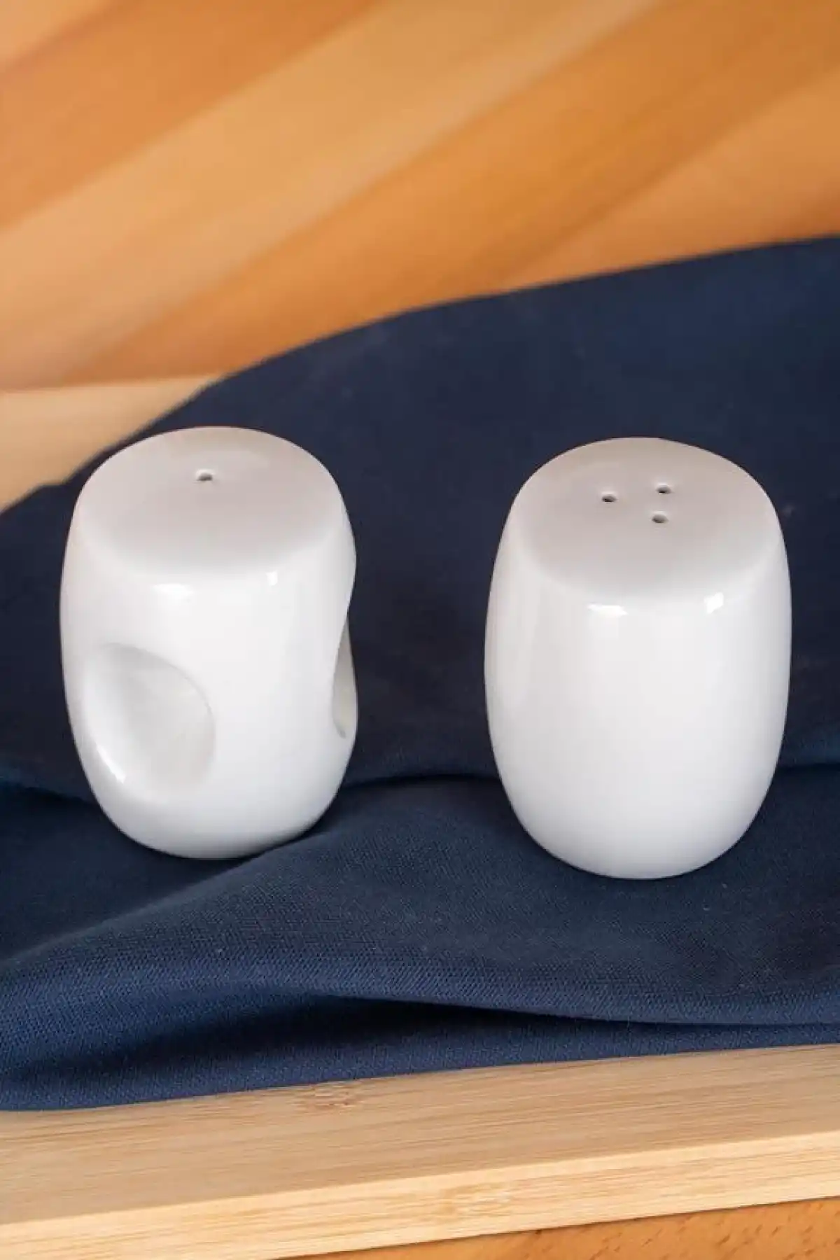 Acar SCT5420 Porselen Beyaz Tuzluk Biberlik Takımı