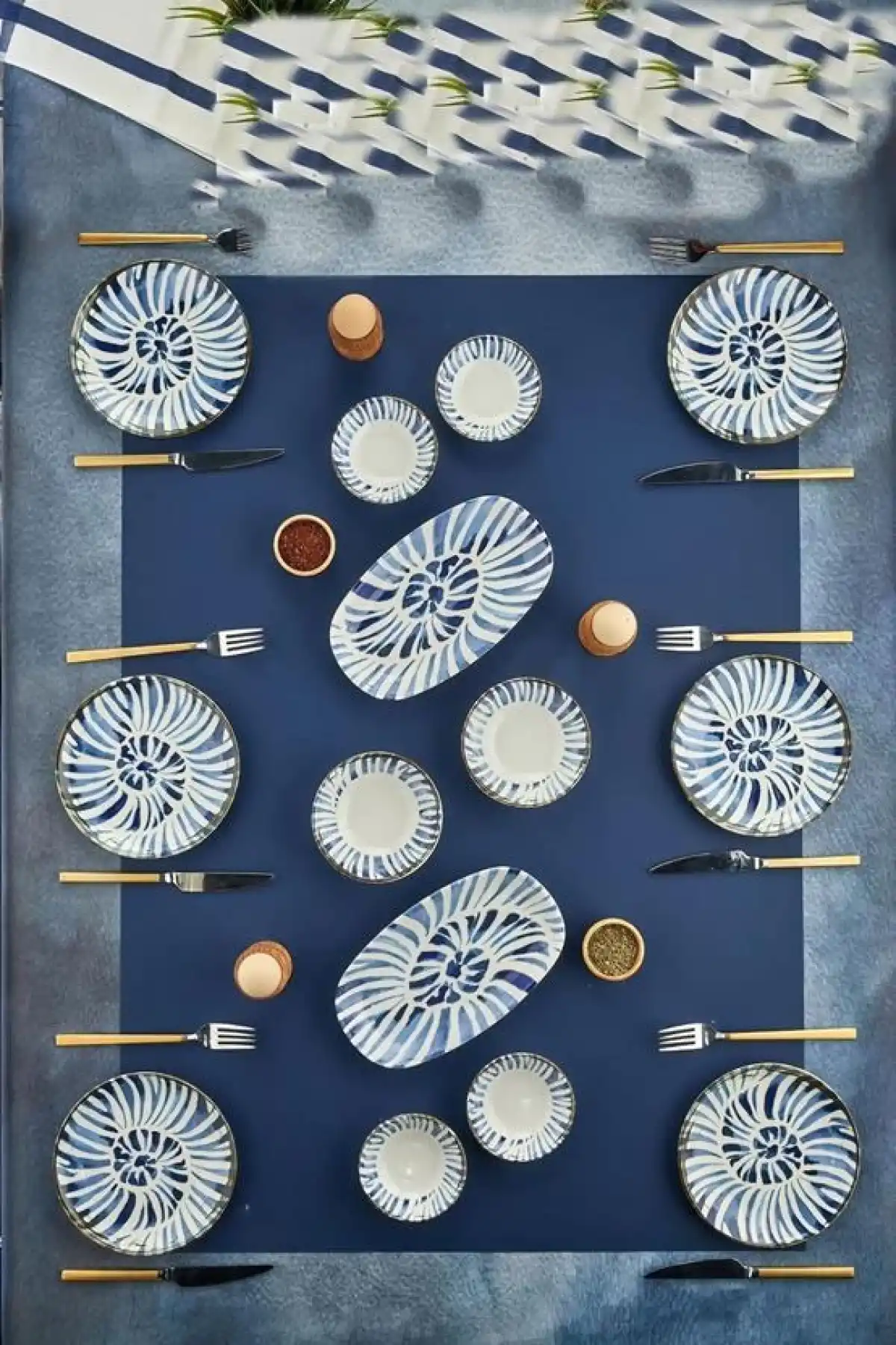 Cooker CKR4202 Desenli Porselen Kahvaltı Seti 14 Parça