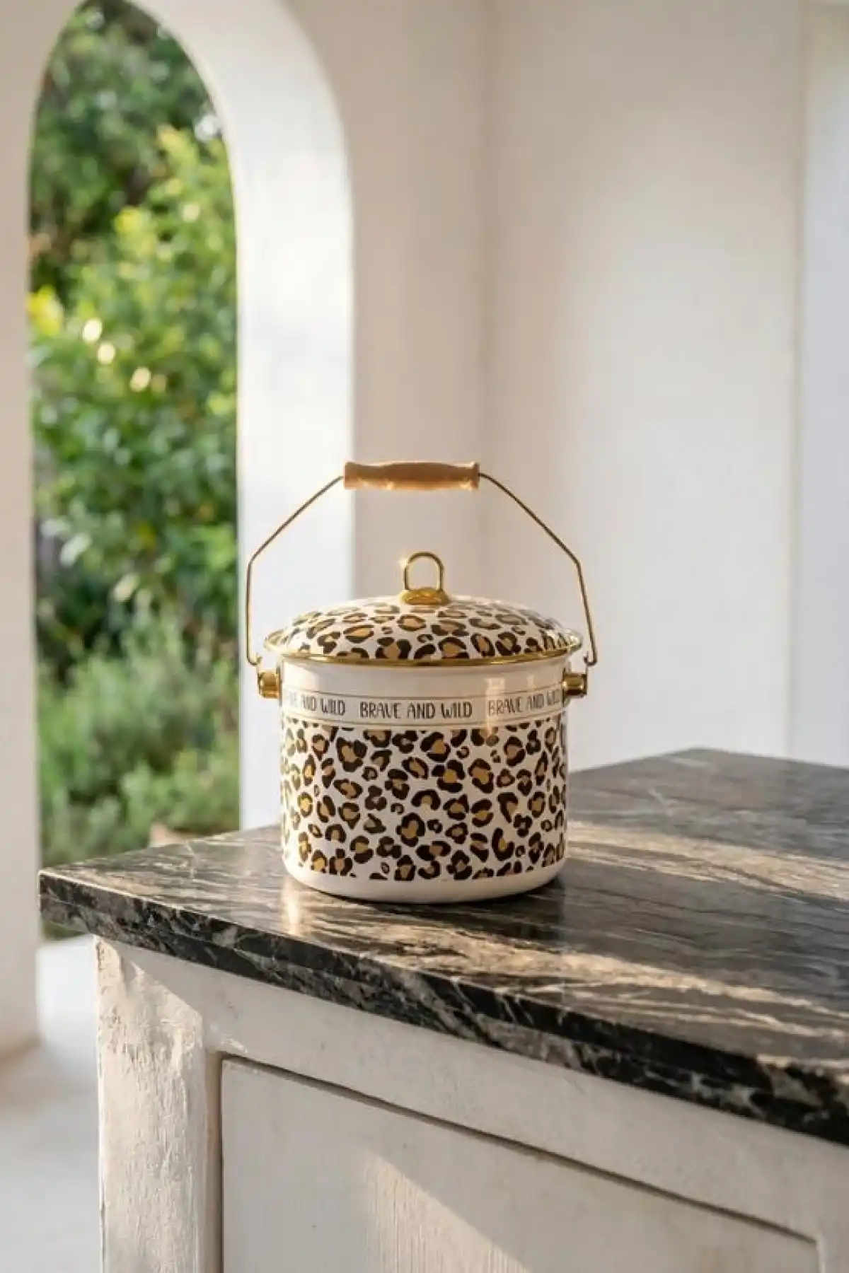 Acar Emaye 20cm Bakraç