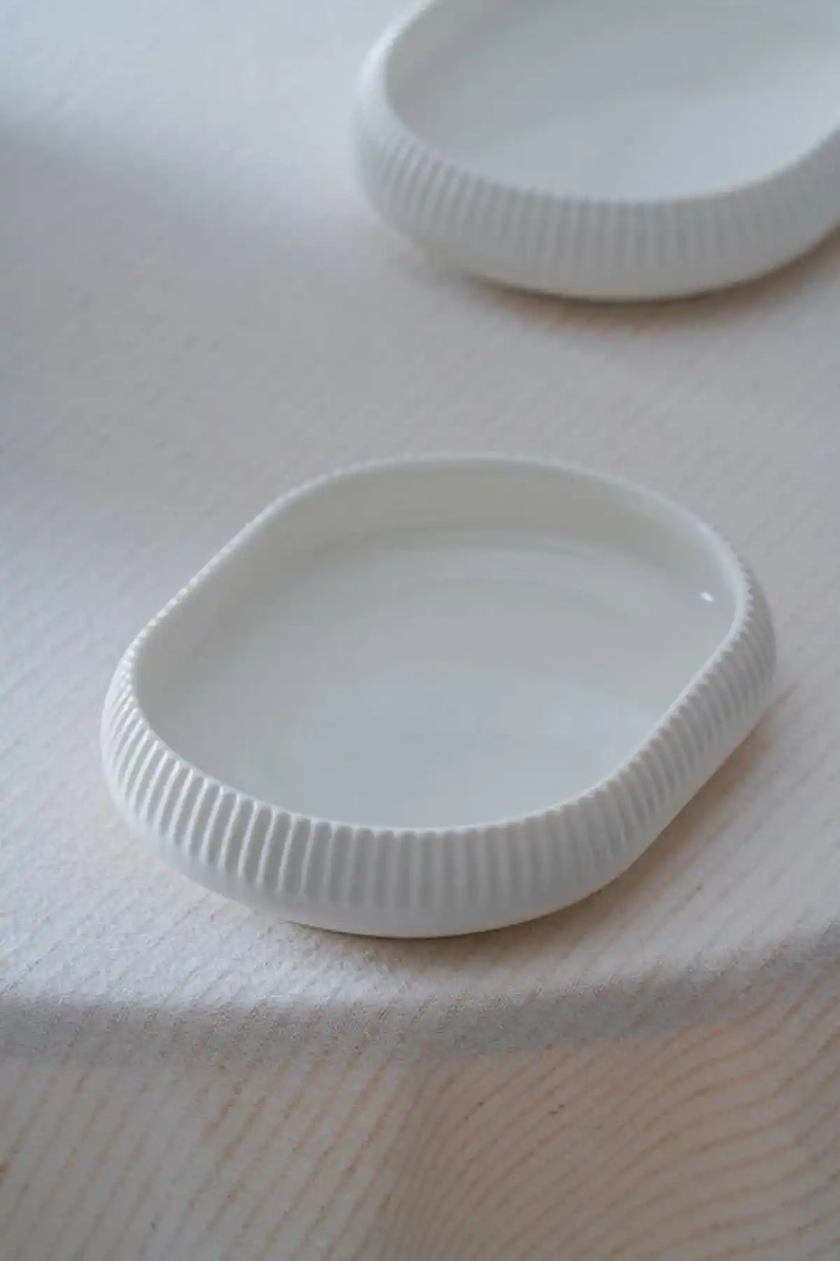 Acar Linea Porselen Oval Beyaz Tabak 14x10x3 cm