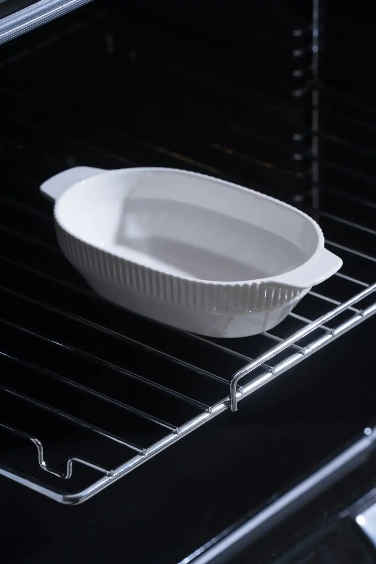 Acar JEA7377 Nova Beyaz Porselen Oval Fırın Kabı 19 cm