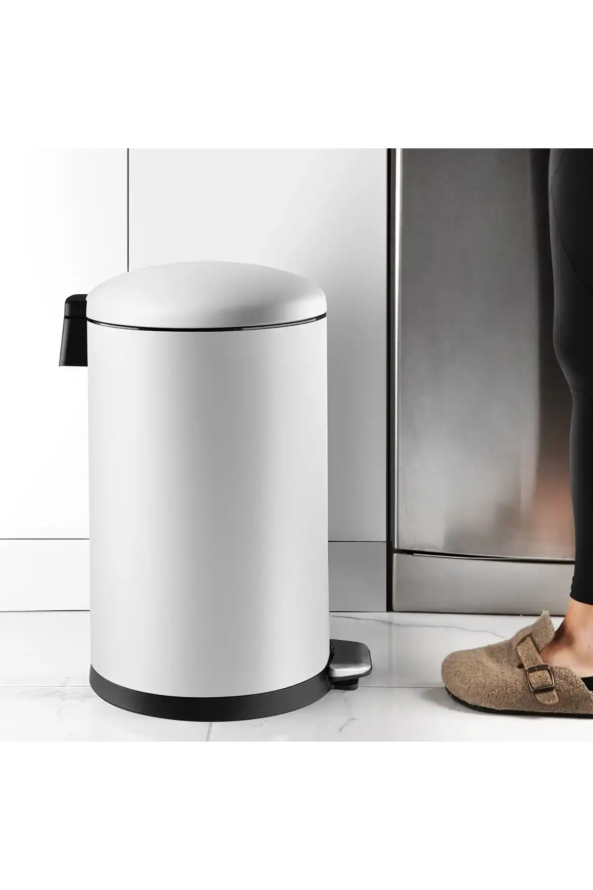 Ansan ANS E90-01 Bombe Kapaklı Beyaz Çelik Çöp Kovası 30 L / 31,3 cm × 41,06 cm × 56,1 cm