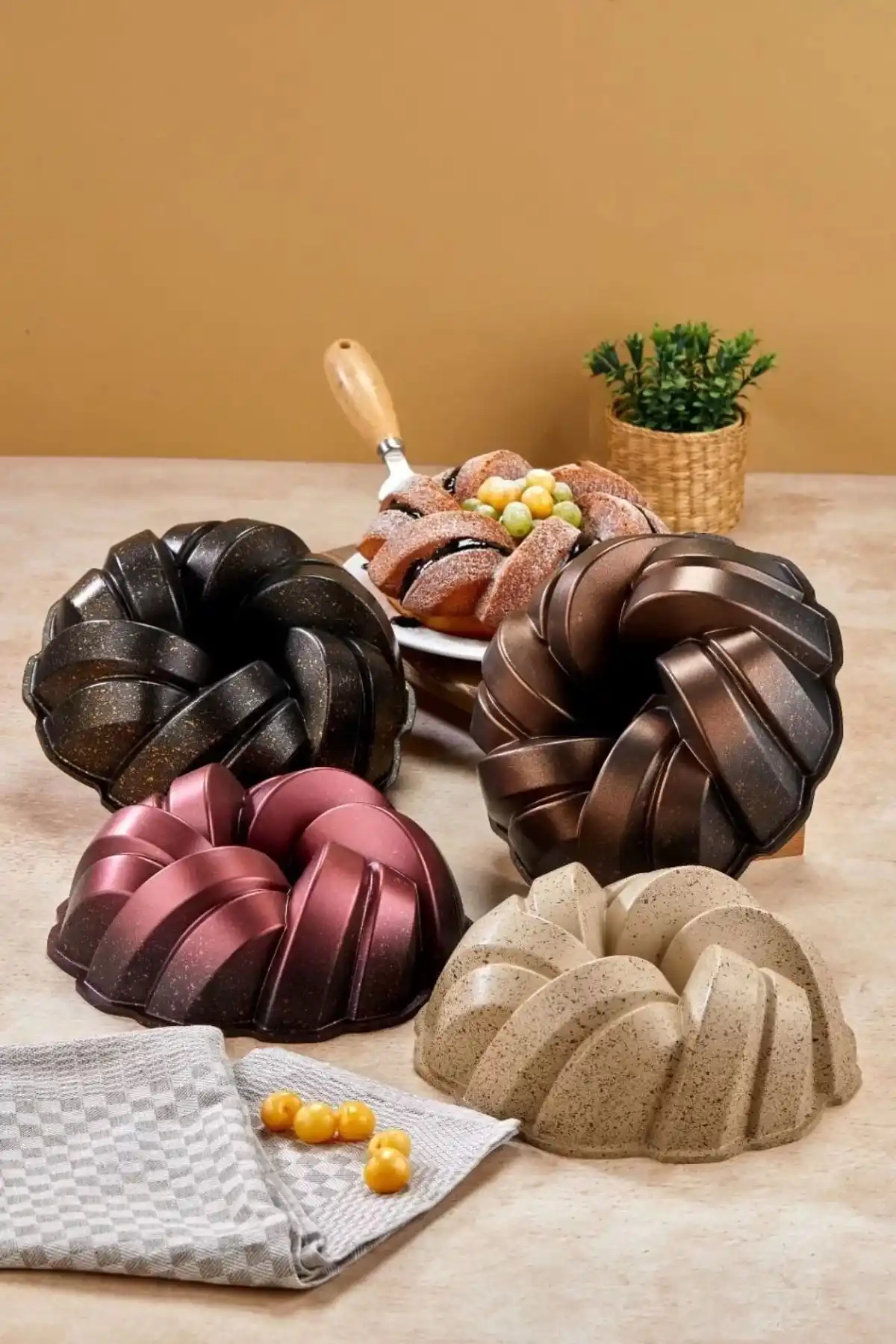 Cooker CKR3367 Döküm Kek Kalıbı 1 Adet