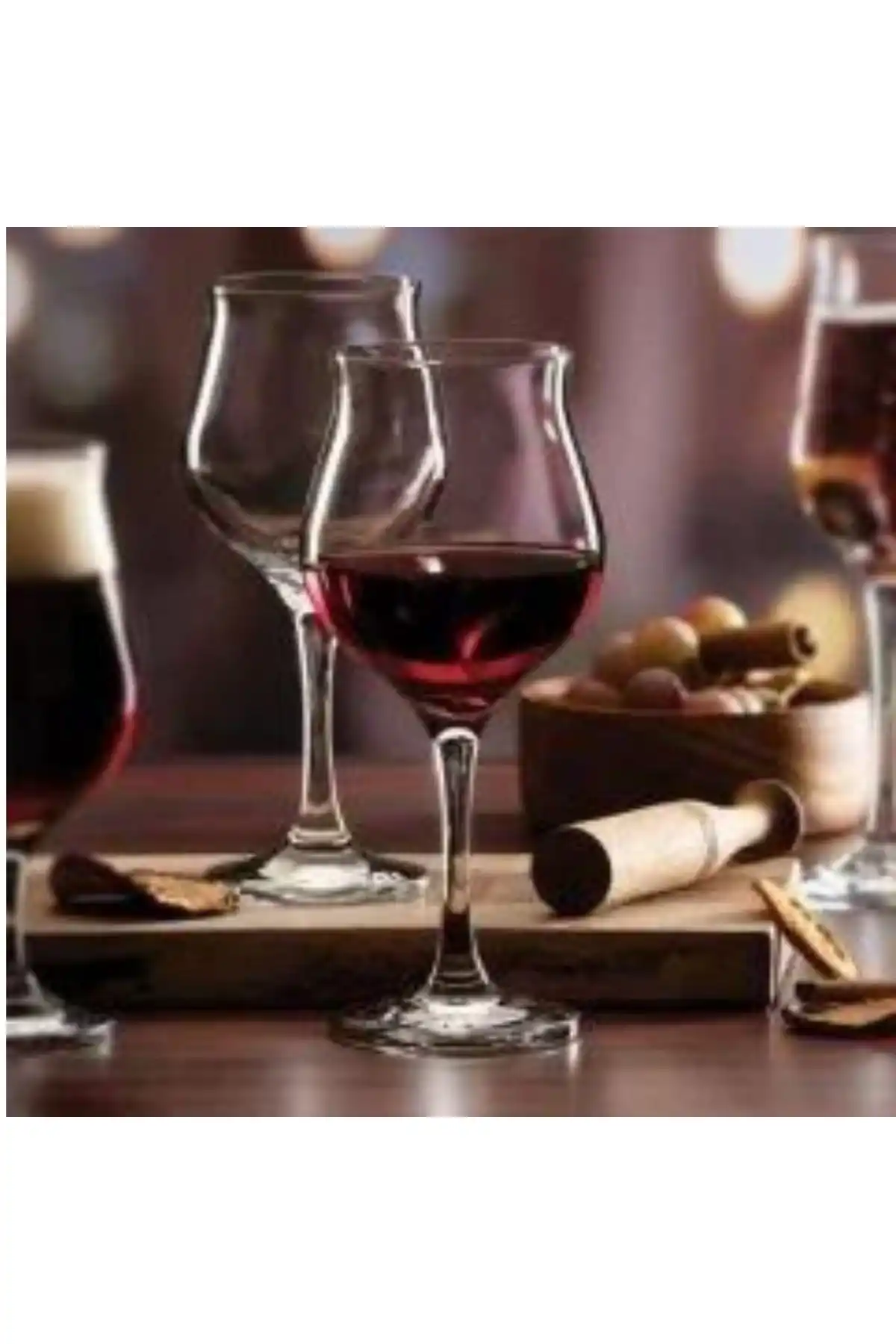 Paşabahçe 440268 Wavy Ayaklı Şarap Kadehi 370 cc 6lı