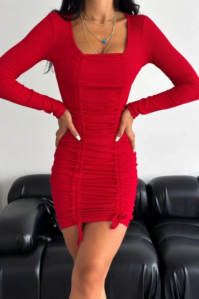 Kare Yaka Kaşkorse Büzgülü Elbise