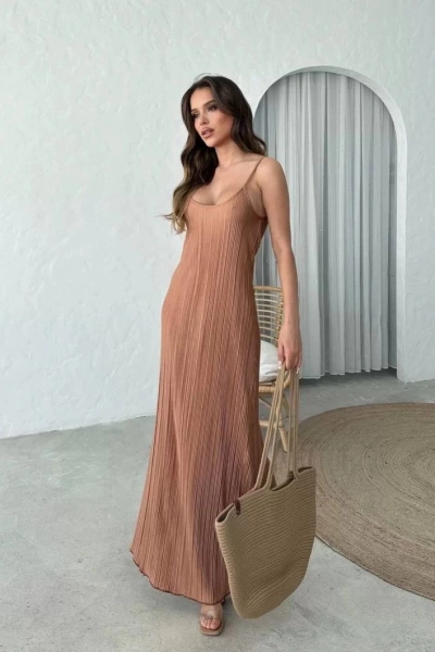 Pliseli Kumaş Astarlı Askılı Elbise