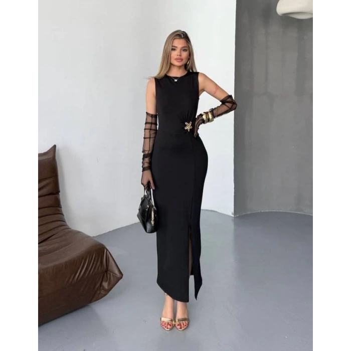 Aksesuarlı Kolsuz Elbise