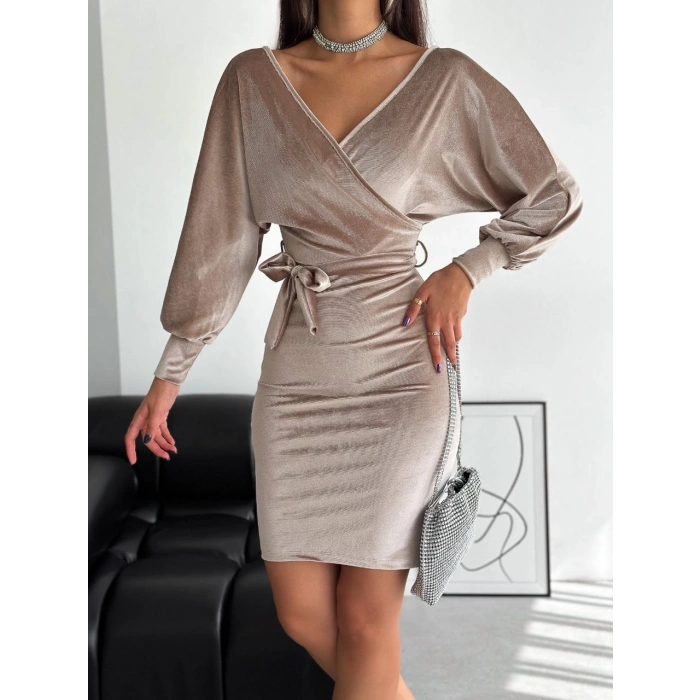 Kruvaze Yaka Kuşaklı Kadife Elbise