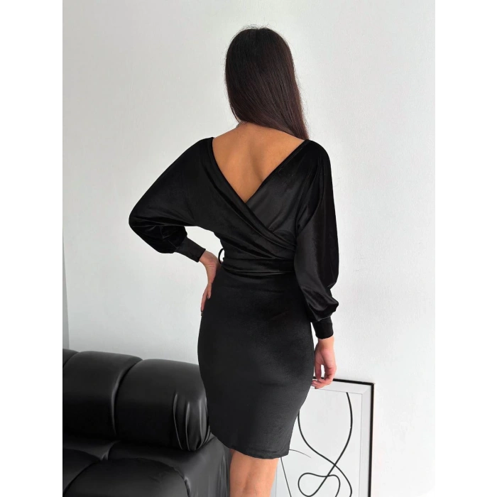 Kruvaze Yaka Kuşaklı Kadife Elbise