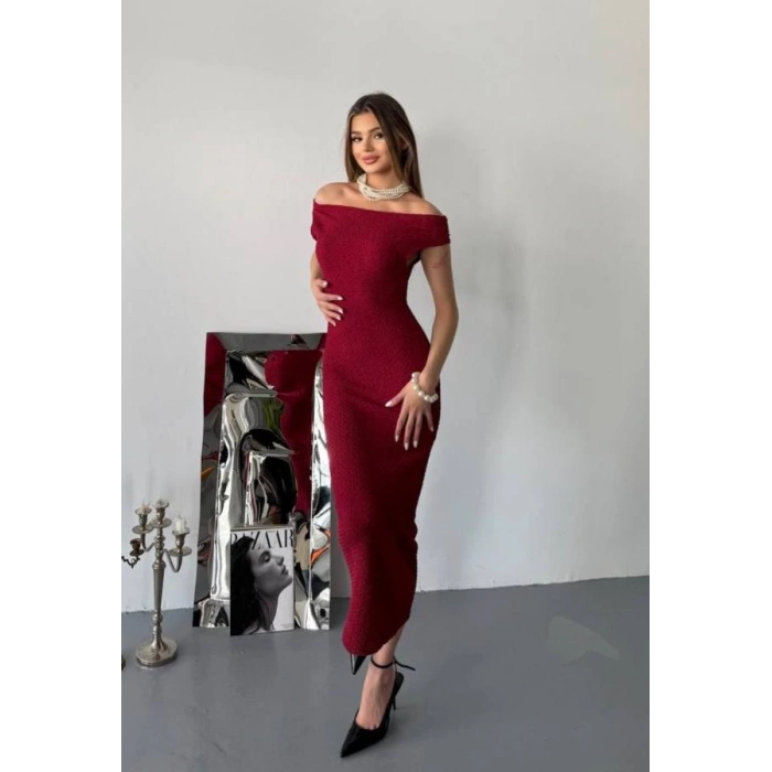 Tek Omuz Düşük Elbise