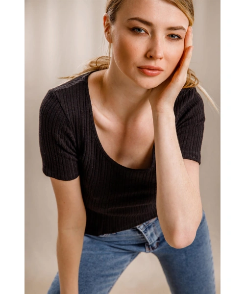 Geniş Yaka Triko Bluz - SİYAH