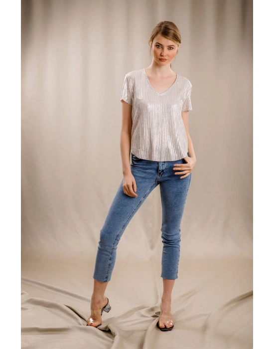 V Yaka Tasarım T-shirt-KREM