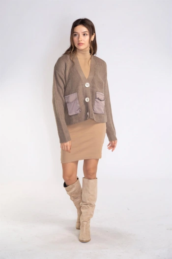 Cep ve Düğme Detaylı Hırka-VİZON