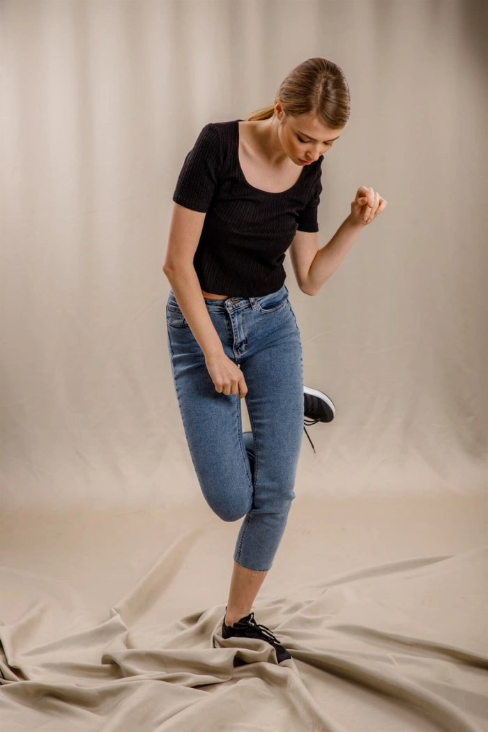 Geniş Yaka Triko Bluz - SİYAH