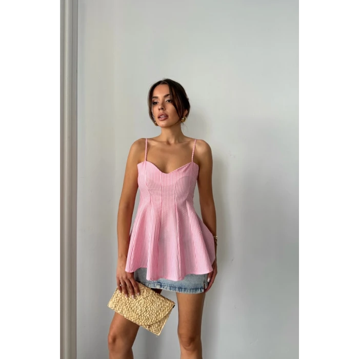 Çizgili Gofre Askılı Pens Detaylı Bluz - Pembe