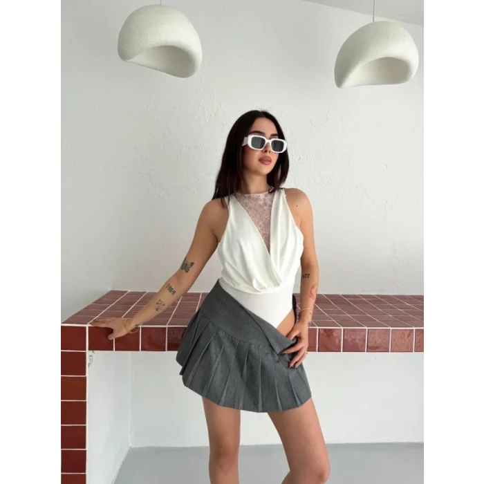 Dantel Detaylı Derin Dekolte Body Şık Kolsuz Yazlık Bodysuit - Beyaz