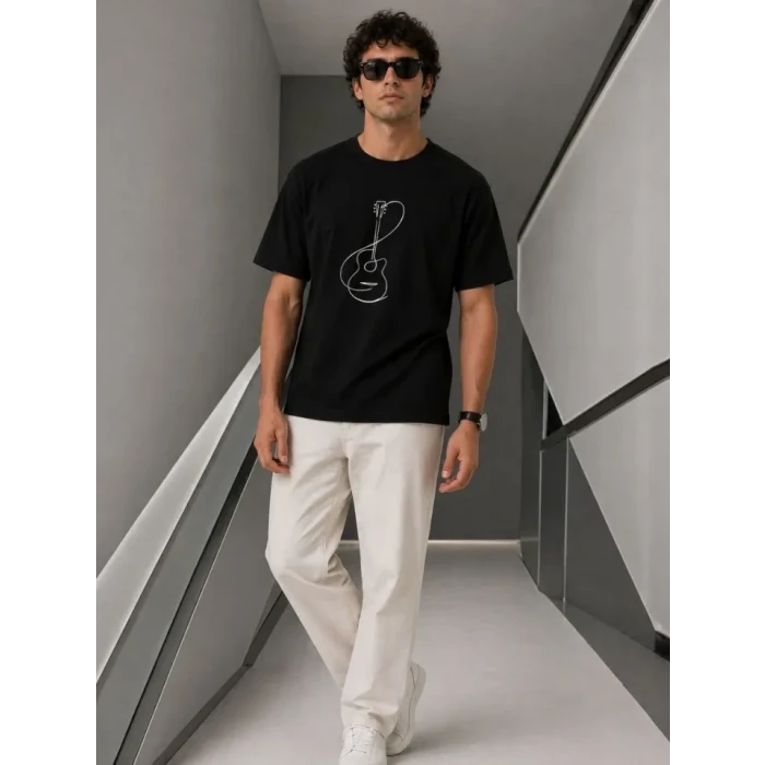 Erkek Minimal Gitar Baskılı Tişört T-shirt Yazlık Kısa Kol Bisiklet Yaka T-shirt - Siyah