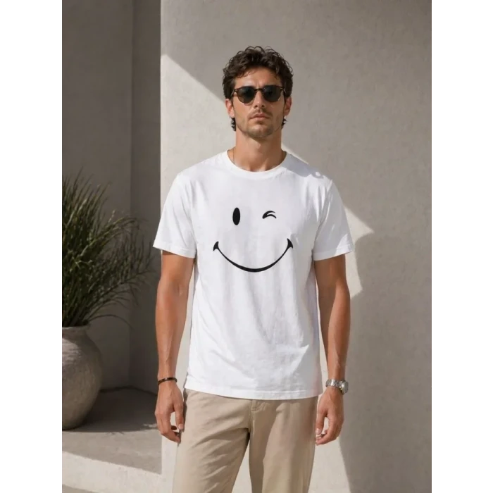 Erkek Minimal Gülümseyen Yüz Baskılı Tişört Kısa Kol Yazlık T-shirt - Beyaz