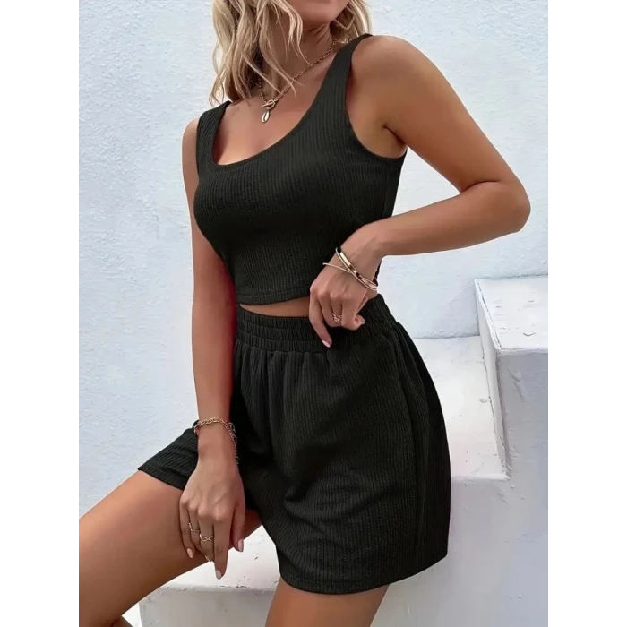Kadın Askılı Yuvarlak Yakalı Burgu Krop Ve Bluz Short İkili Takım
