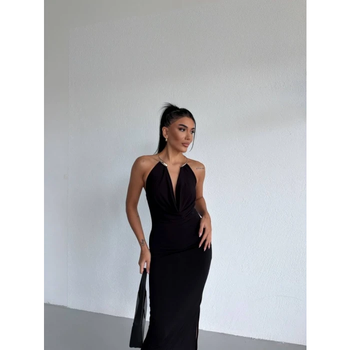 Kadın Boyun Aksesuarlı Halter Yaka Maxi Boy Sandy Kumaş Elbise