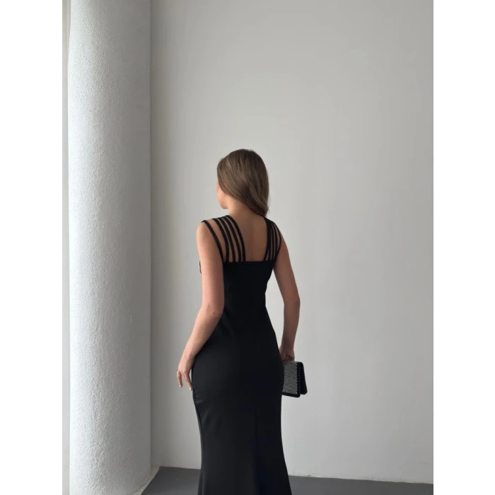 Kadın Omuz Çoklu Askılı Önü Taş İşlemeli Balık Kesim Janjan Krep Maxi Boy Elbise