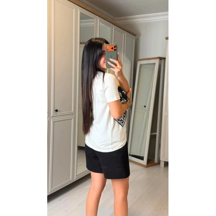 Kadın Şal Desen Detay Bluz Ve Keten Şort İkili Takım