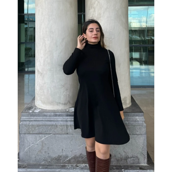 Kadın Uzun Kollu Balıkçı Yaka Salaş Kusa Akrilik Elbise