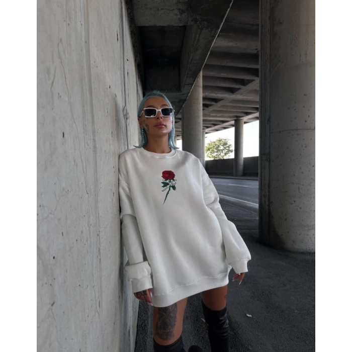 Oversize Üç İplik Bisiklet Yaka Baskılı Sweatshirt - Beyaz