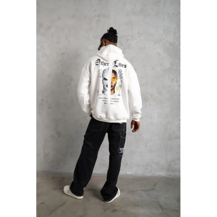 Oversize Üç İplik Şardonlu Kapüşonlu Sweatshirt – Beyaz “other Lives” Ön Ve Arka Baskılı, Kanguru Cepli, Ribanalı Rahat Kışlık Model Beyaz