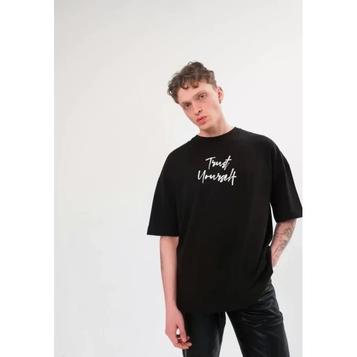 Unisex Bisiklet Yaka Baskılı Oversize T-shirt - Siyah