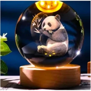 Dekoratif Panda Tasarımlı Ahşap Altlıklı Işıklı Cam Küre Büyük Boy Cam:8cm Ahşap:2cm