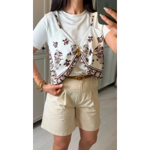 Kadın Şal Desen Detay Bluz Ve Keten Şort İkili Takım