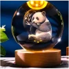 Dekoratif Panda Tasarımlı Ahşap Altlıklı Işıklı Cam Küre Büyük Boy Cam:8cm Ahşap:2cm