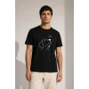 Erkek Köpek Figürlü Minimal Baskılı Tişört Kısa Kol Yazlık T-shirt - Siyah
