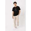 Erkek Kore Parmak Kalp Aşk Temalı Minimal Baskılı Tişört Yazlık Kısa Kol T-shirt - Siyah
