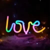 Neon Işıklı Love Yazılı Masa Gece Lambası