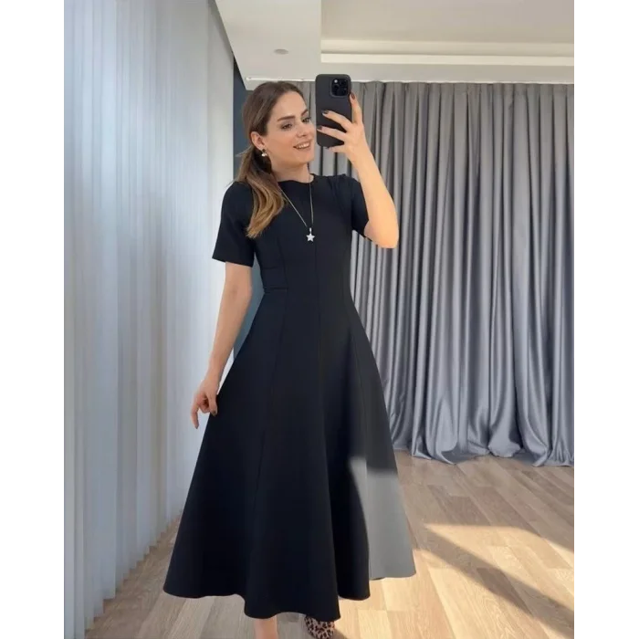 Kadın Kısa Kollu Bisiklet Yaka Maksi Boy Ithal Krep Elbise