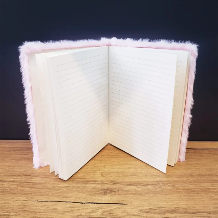 Peluş Defter 1 Adet