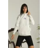 24 Sırt Baskılı Ovresize Üç İplik Kapüşonlu Sweatshirt - Beyaz